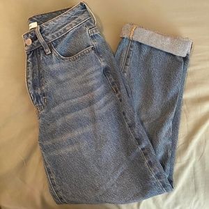 Pacsun Mom Jeans, 23